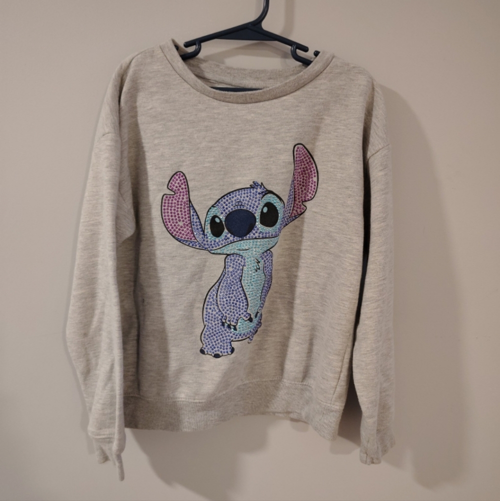 Disney Stitch kids 10/12  Crewneck sweatshirt in Light Gray with sequin print